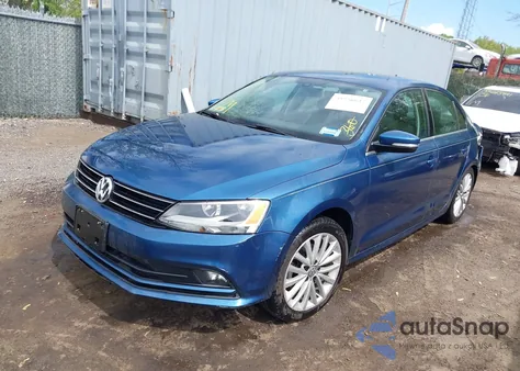 2016 Volkswagen Jetta 1.8T Sel from USA, damaged, VIN 3VWL07AJ7GM237103